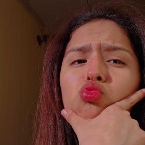 Meet your Posher, Marianna